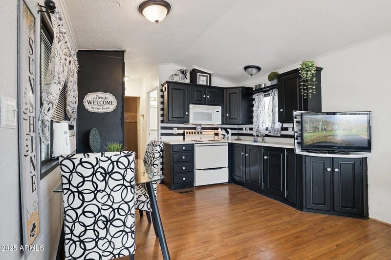 306 Recker Rd #142, Mesa, AZ 85206
