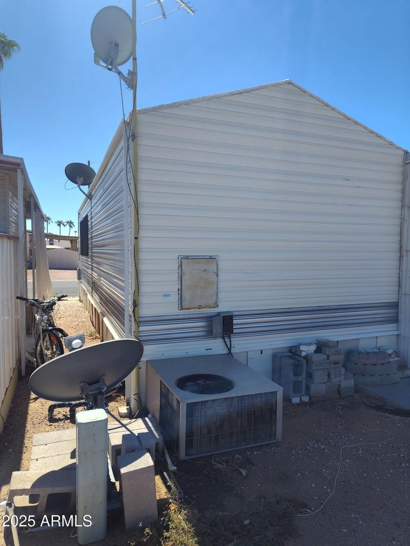 306 Recker Rd #213, Mesa, AZ 85206