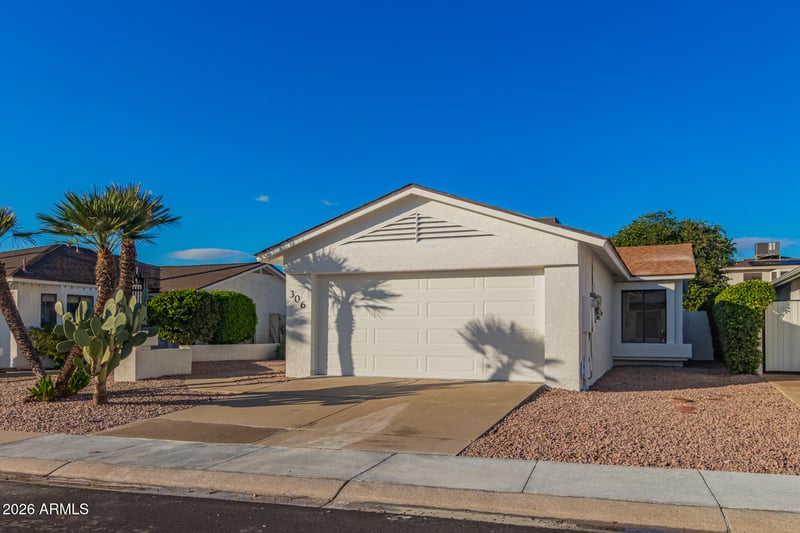 306 W Beverly Ln, Phoenix, AZ 85023