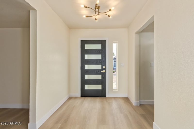 306 W Beverly Ln, Phoenix, AZ 85023