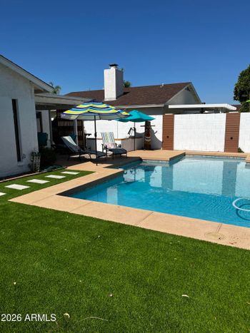 306 W Sandra Ter, Phoenix, AZ 85023