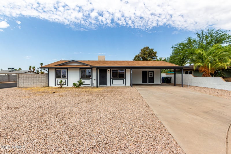 306 Winthrop Cir, Mesa, AZ 85213