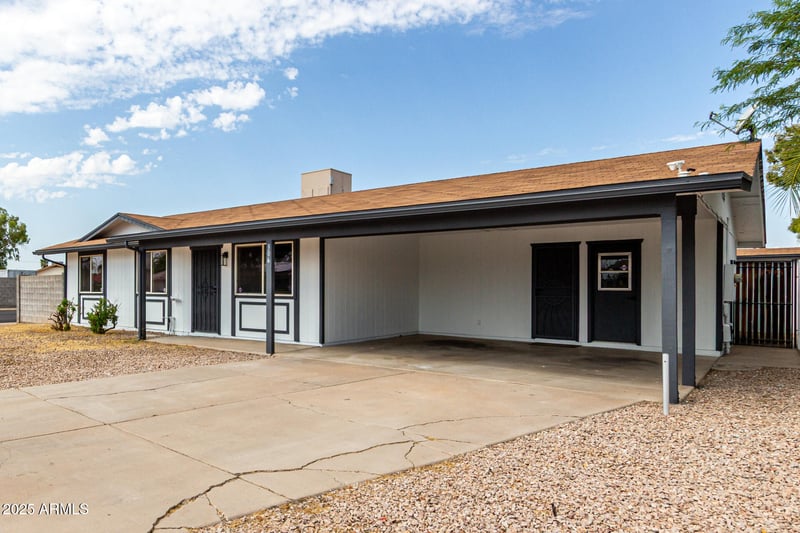 306 Winthrop Cir, Mesa, AZ 85213