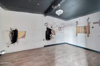 3060 Grand Ave, Phoenix, AZ 85017