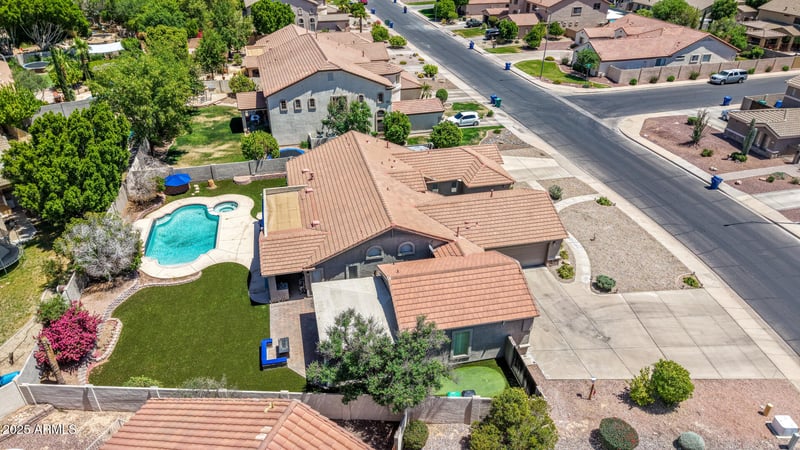 3060 Hope St, Mesa, AZ 85213