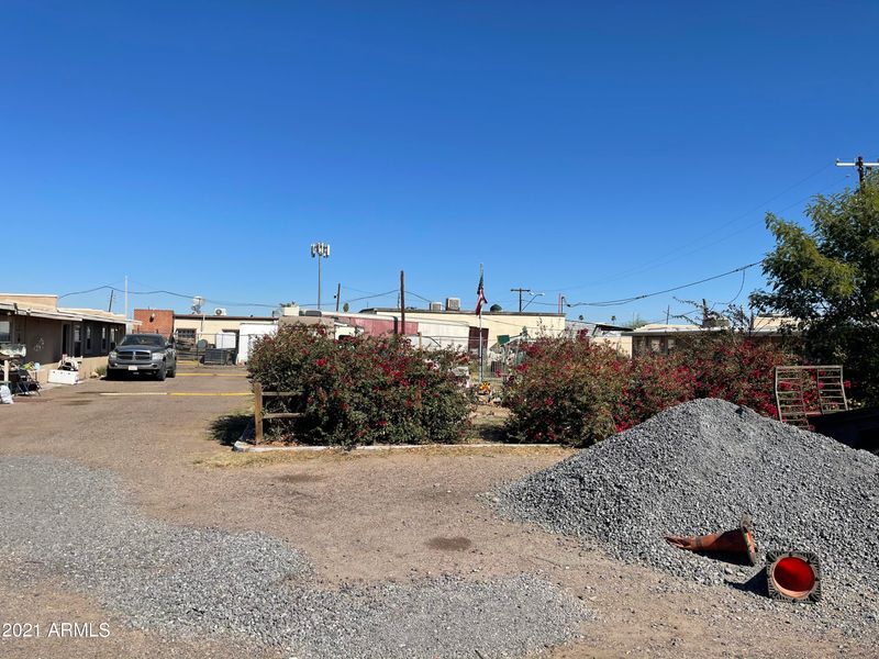 3060 N Grand Ave, Phoenix, AZ 85017