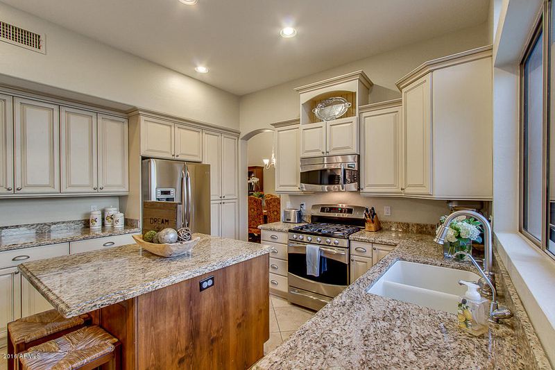 3060 N Ridgecrest St #64, Mesa, AZ 85207