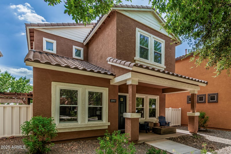 3060 Summerset St, Gilbert, AZ 85296