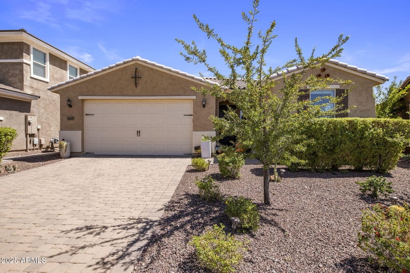 30609 25th Dr, Phoenix, AZ 85085
