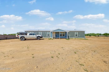 3062 W Smoketree St, Apache Junction, AZ 85120
