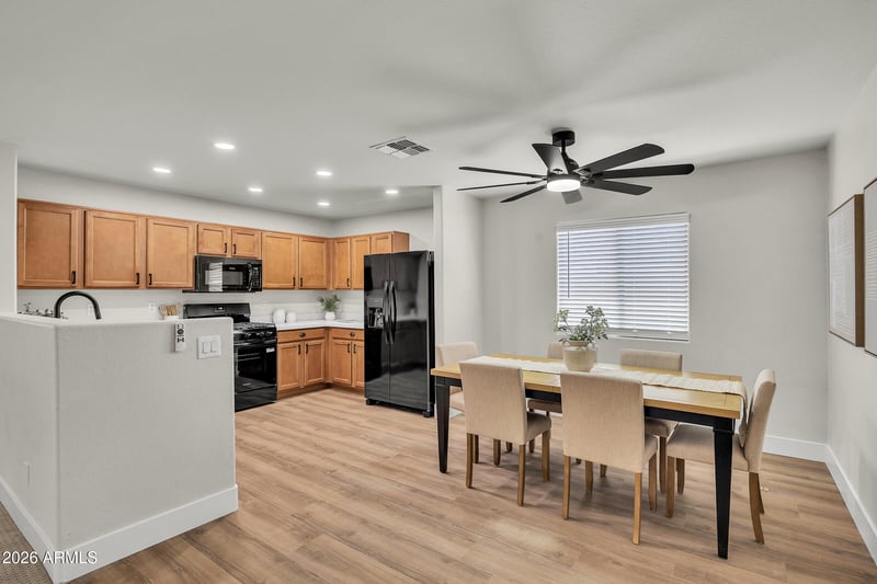 30636 Honeysuckle Dr, San Tan Valley, AZ 85143