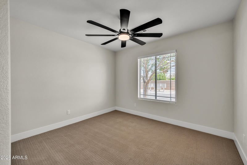 30636 Honeysuckle Dr, San Tan Valley, AZ 85143