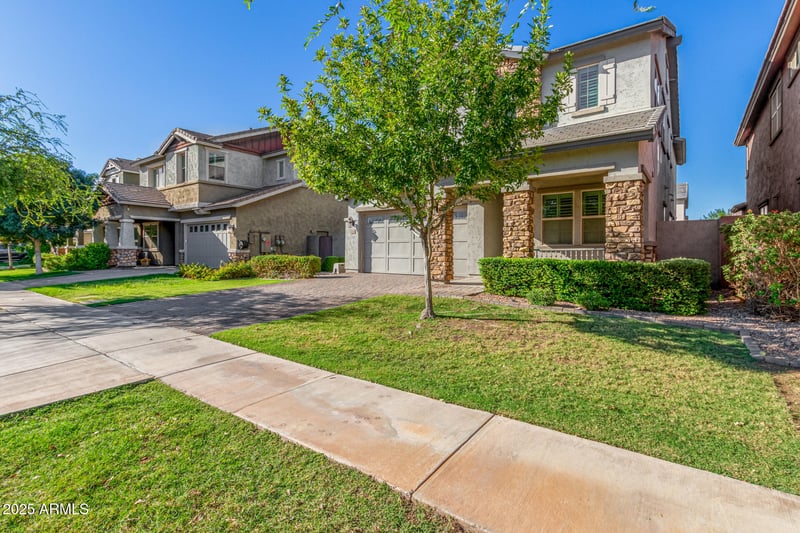 3064 Appaloosa Rd, Gilbert, AZ 85296