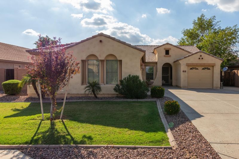 3064 S Martingale Rd, Gilbert, AZ 85295