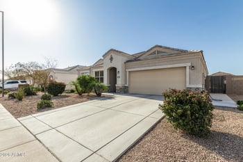 30641 Mulberry Dr, Buckeye, AZ 85396