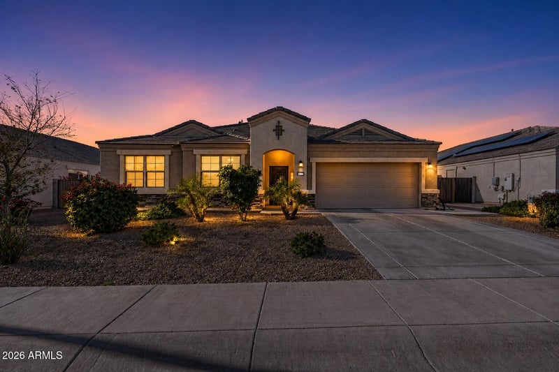 30641 Mulberry Dr, Buckeye, AZ 85396
