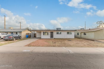 3065 Banff Ln, Phoenix, AZ 85053