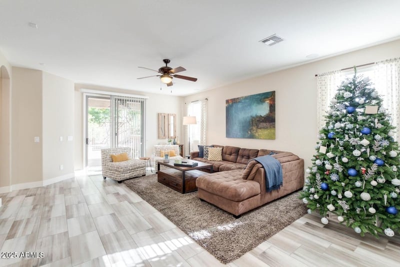 3067 Sailors Way, Gilbert, AZ 85295