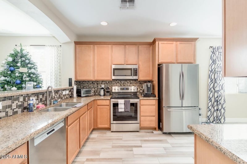 3067 Sailors Way, Gilbert, AZ 85295
