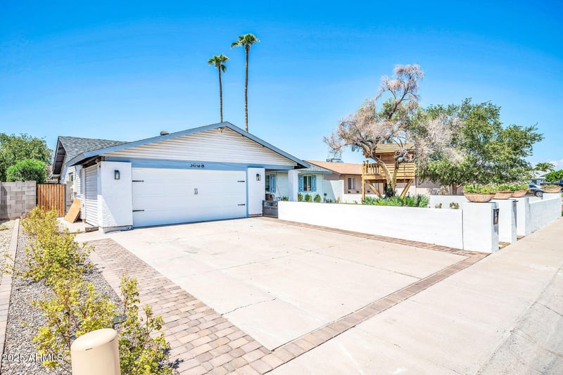 3068 90th Ave, Phoenix, AZ 85037