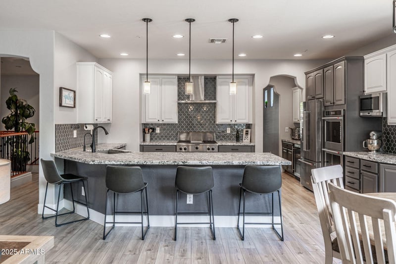 3069 Agritopia Loop, Gilbert, AZ 85296
