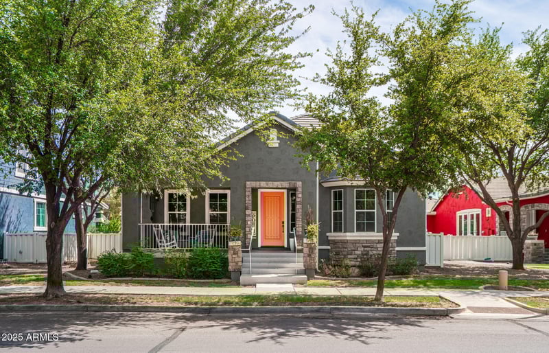 3069 Agritopia Loop, Gilbert, AZ 85296