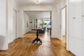 307 Catalina Dr, Phoenix, AZ 85012