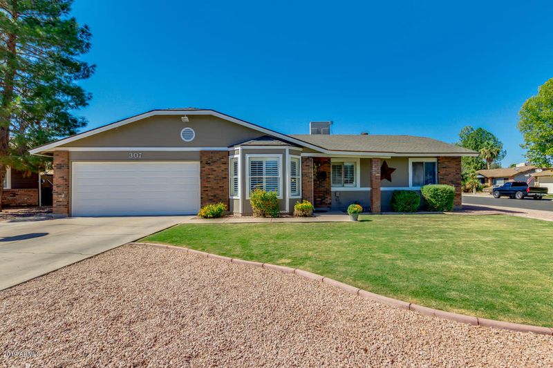 307 E Leah Ln, Gilbert, AZ 85234