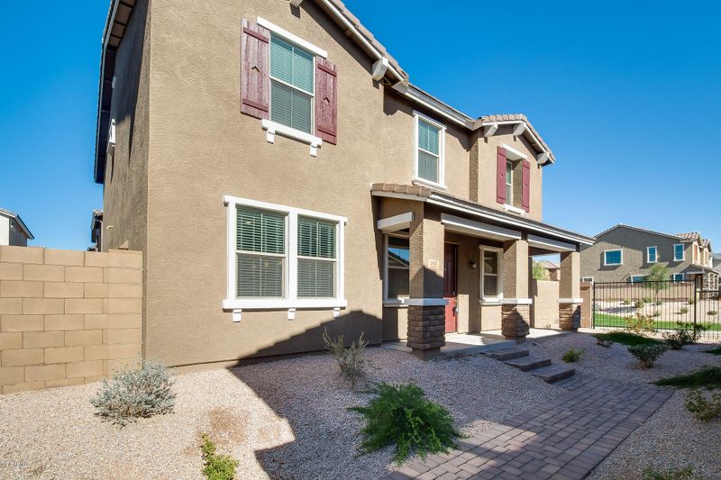 307 N 56th Pl, Mesa, AZ 85205