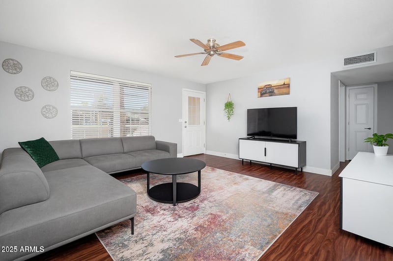 307 Piute Ave, Phoenix, AZ 85027