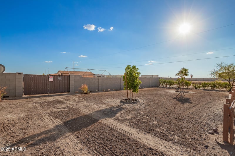30709 251st Ave, Wittmann, AZ 85361