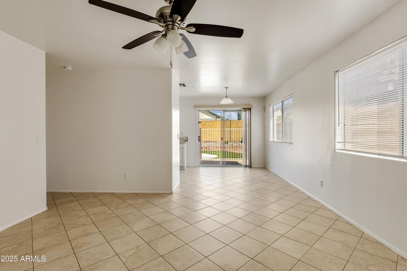 3072 Salter Dr, Phoenix, AZ 85027