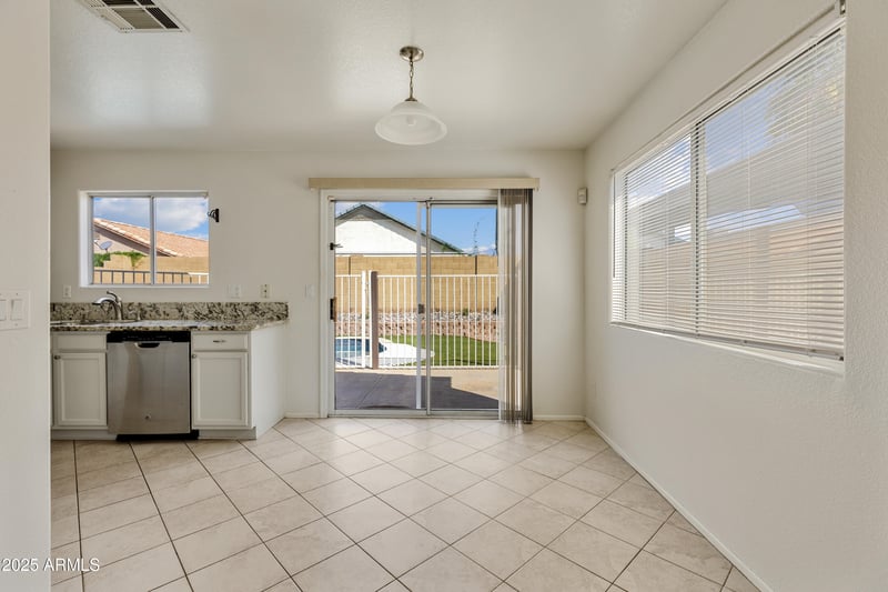 3072 Salter Dr, Phoenix, AZ 85027