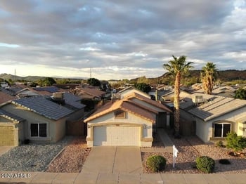 3072 Salter Dr, Phoenix, AZ 85027