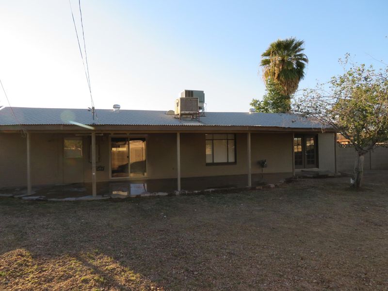 3073 N 42nd Ave, Phoenix, AZ 85019