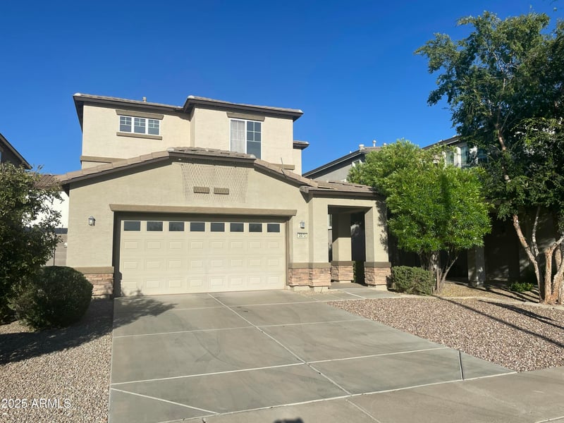 3073 Passion Dr, Gilbert, AZ 85295