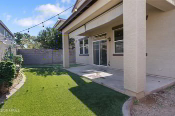 3073 Passion Dr, Gilbert, AZ 85295