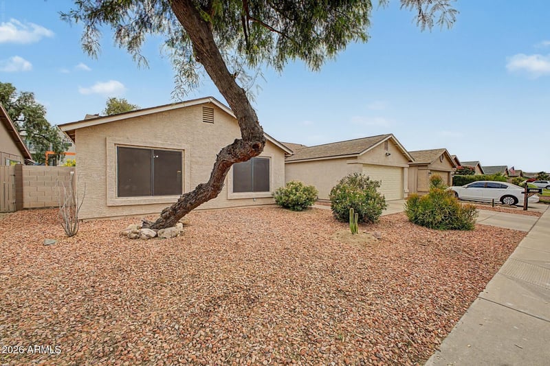3073 W Country Club Ter, Phoenix, AZ 85027