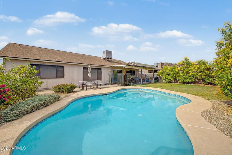 3073 W Country Club Ter, Phoenix, AZ 85027