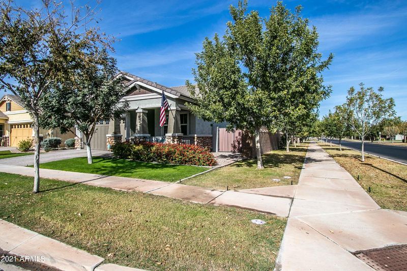 3074 E Pinto Dr, Gilbert, AZ 85296