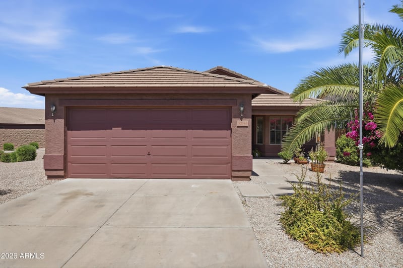 30743 Coral Bean Dr, San Tan Valley, AZ 85143
