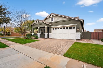 3075 Appaloosa Rd, Gilbert, AZ 85296