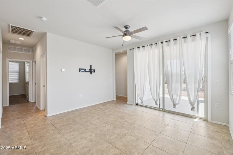 30759 Clarendon Ave, Buckeye, AZ 85396