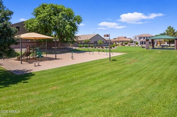 3076 Vallejo Dr, Gilbert, AZ 85298