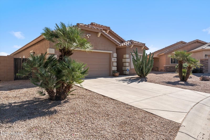 30767 Karen Ave, San Tan Valley, AZ 85143