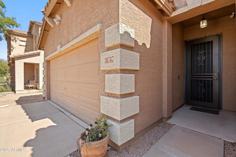 30767 Karen Ave, San Tan Valley, AZ 85143