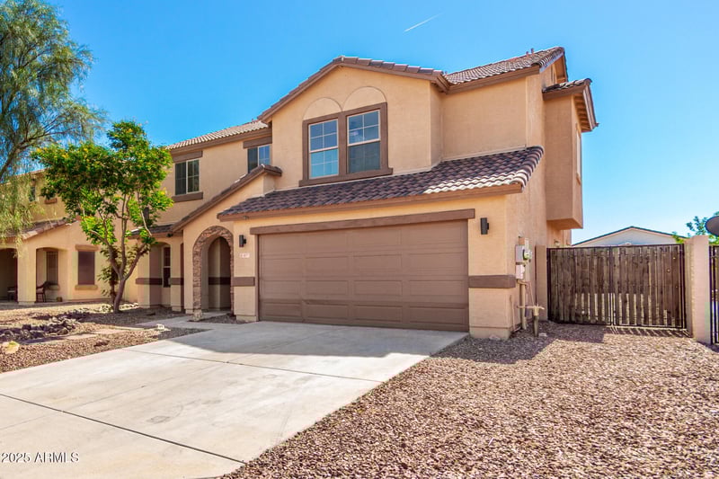 3077 Desert Moon Trl, San Tan Valley, AZ 85143