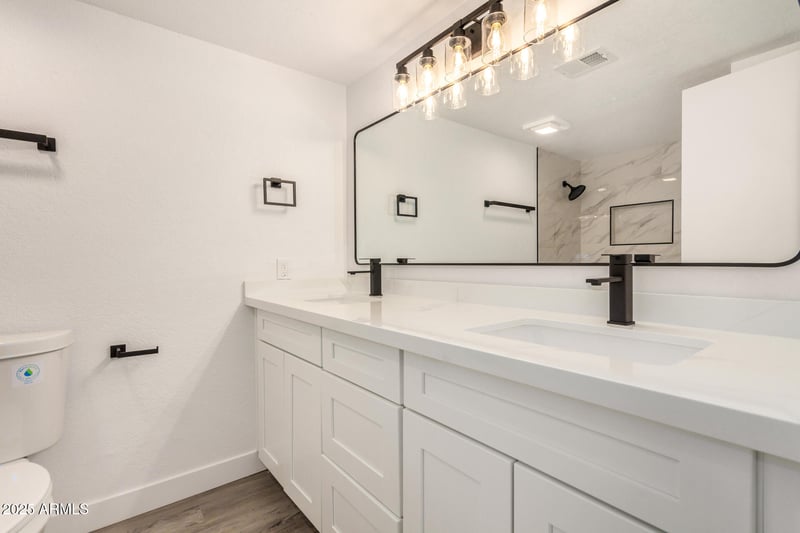 308 Oraibi Dr, Phoenix, AZ 85027