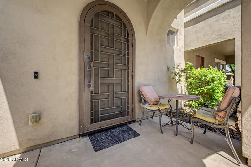 308 W Herro Ln, Phoenix, AZ 85013