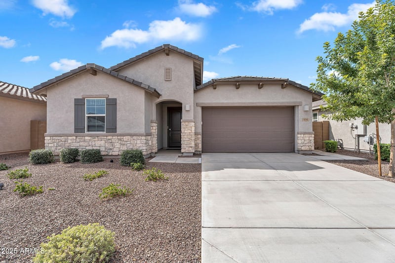3081 Barrel Race Rd, San Tan Valley, AZ 85140